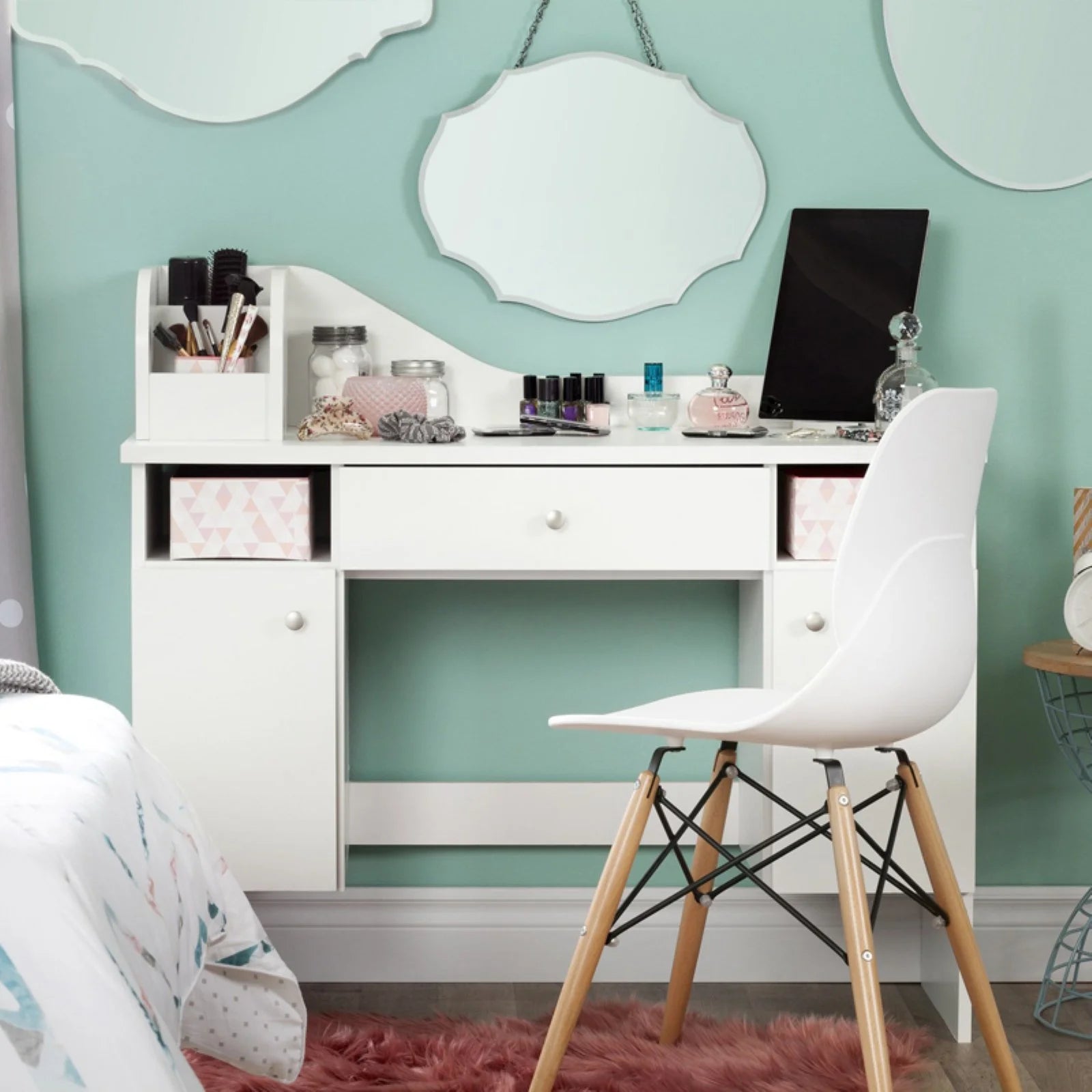 White 2-Door Makeup Desk with Baskets E86618